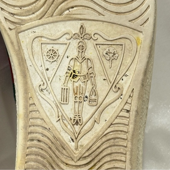 Gucci Ace Embroidered Sneakers White Leather Web Stripe Bee Green Red Size 5.5 - Picture 11 of 14